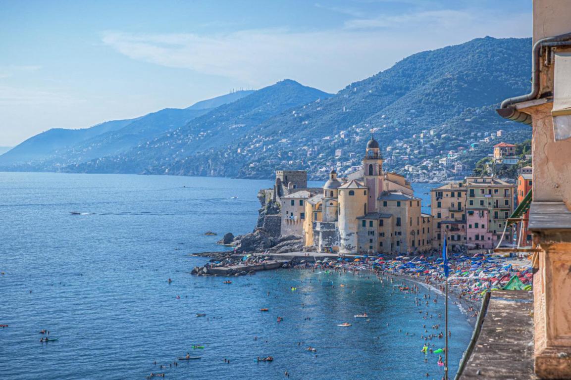 Casa Iris Confort E Mare A Due Passi Camogli Luaran gambar